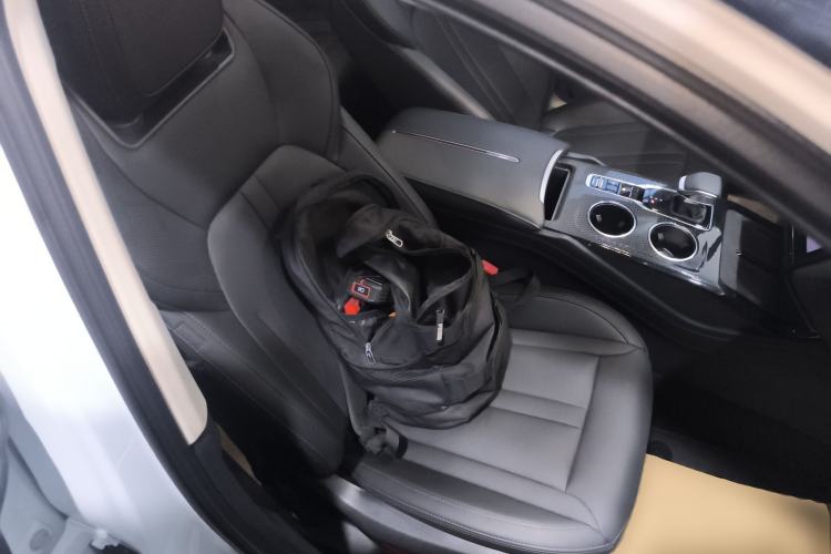 Used Hongqi HS3 PHEV 2024 PHEV 115km Jingwei Edition