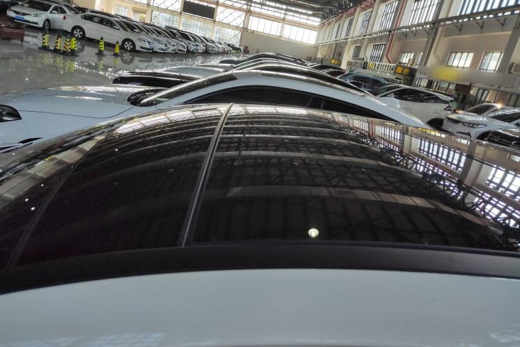 Used Mercedes-Benz A-Class 2022 Second Facelift A 200 L Sport Sedan Fashion Version
