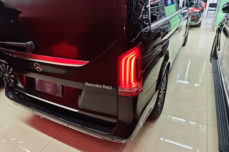 Used Mercedes-Benz V-Class 2018 V 260 L Prestige Extended Version China VI
