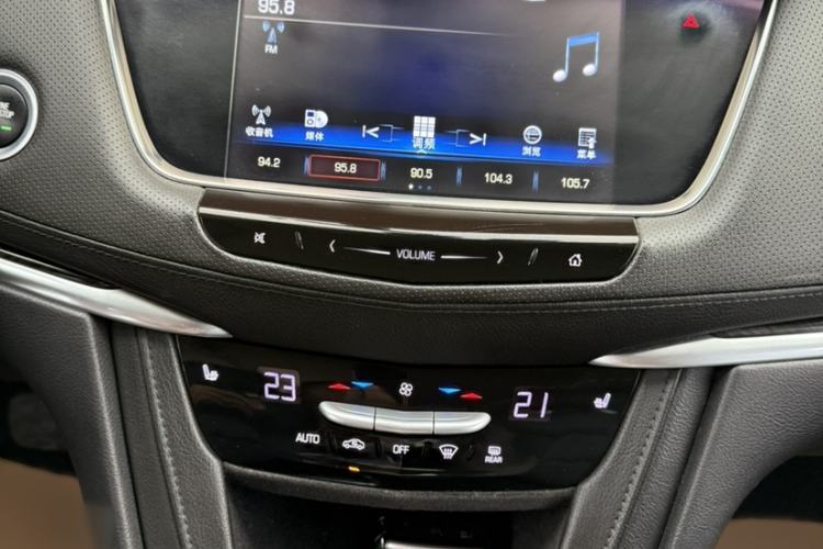 Used Cadillac XT5 2016 25T Luxury Model
