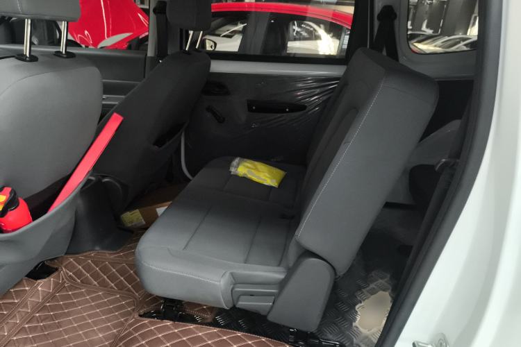 Used Wuling Hongguang New Energy 2024 All-Electric Model 300KM Standard Version