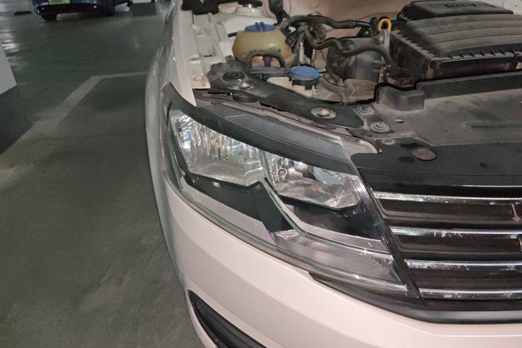 Used Volkswagen Lavida 2015 1.6L Automatic Fashion Edition