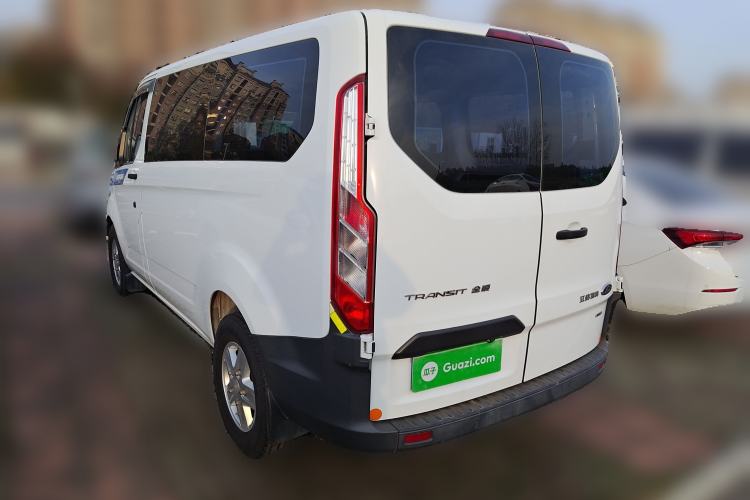 Used Ford Transit 2017 2.0T Diesel Multi-Purpose Commercial Vehicle Short Wheelbase Low Roof China V Standard