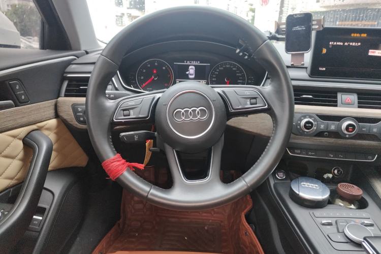 Used Audi A4L 2017 Plus 40 TFSI Ambition Model
