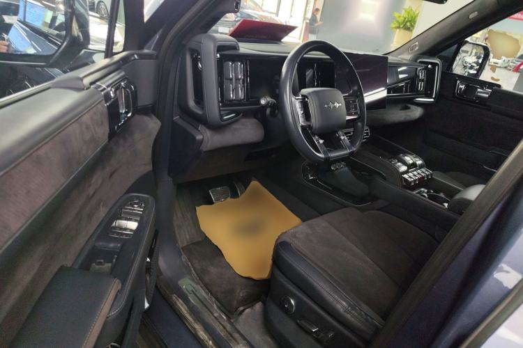 Used  Leopard 5 2023 Cloud Ride Flagship Edition
