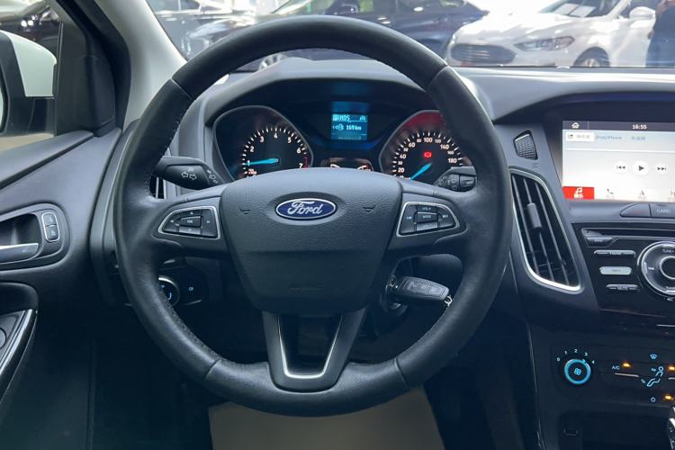 Used Ford Focus 2020 Hatchback Classic 1.5L Automatic Trendy Model
