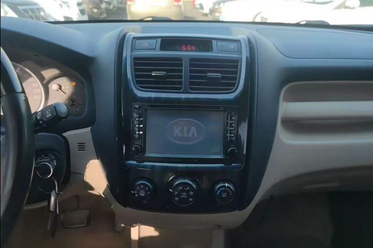Used Kia Sportage 2013 2.0L Automatic Two-Wheel Drive GL Trim
