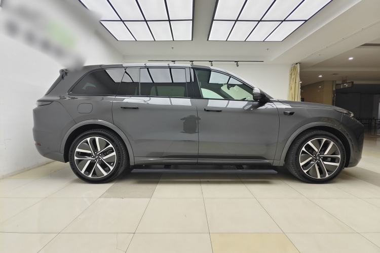 Used Li Auto L9 2022 Max model
