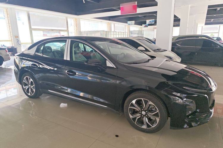 Used Hongqi E-QM5 2021 Online Booking Charging Basic Edition 5 Seats
