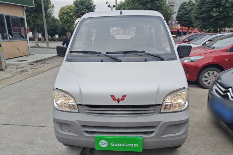Used Wuling Zhiguang 2020 1.2L Practical Model China VI LSI