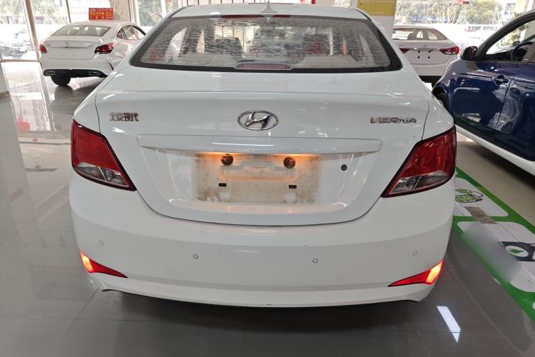 Used Hyundai Verna 2014 1.4L Manual Smart GLS Trim
