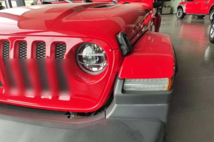 Used  Wrangler 2019 2.0T Sahara 4-Door Version China V Standard
