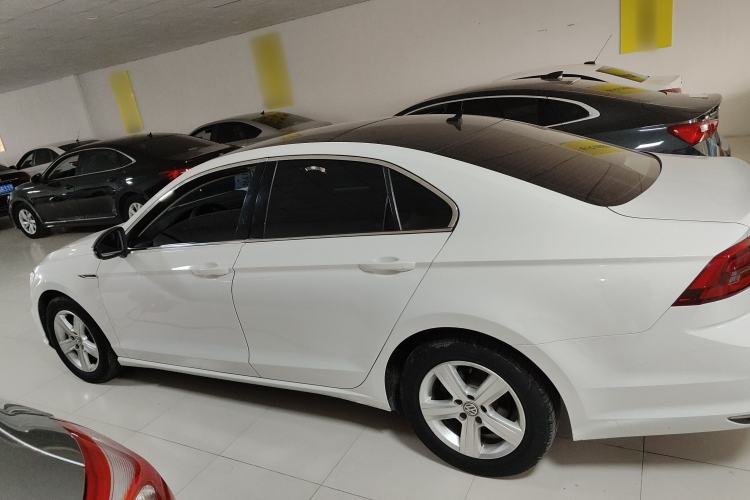 Used Volkswagen Lamando 2019 230TSI DSG Fashion Edition China VI
