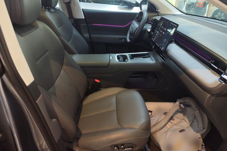 Used XPeng G6 2025 625 Long-Range Max Flagship Edition
