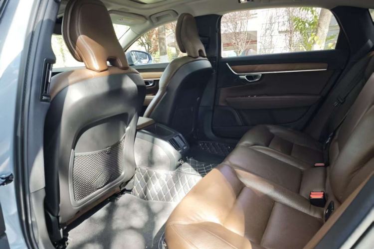 Used Volvo S90 2019 T5 Zhiyi Edition

