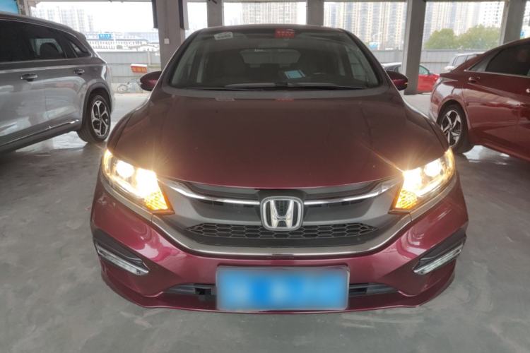 Used Honda Jade 2017 1.8L automatic Comfort version 5 seats