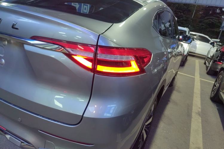 Used Haval F7x 2021 1.5T Two-Wheel Drive Smart & Trendy Edition