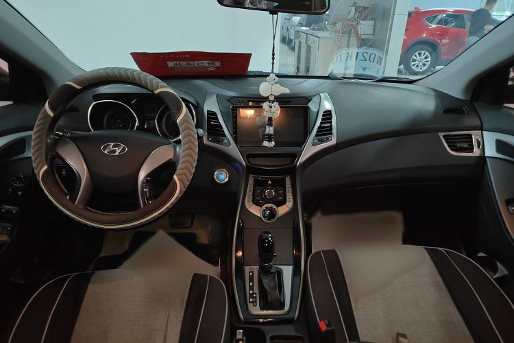 Used Hyundai Elantra 2012 1.6L Automatic Leading Model
