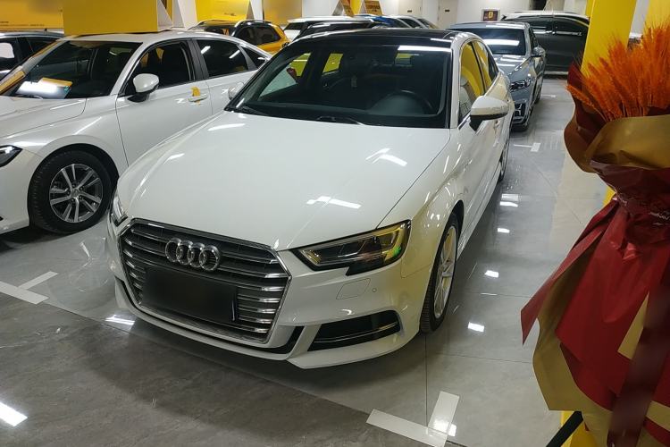 Used Audi A3 2020 Limousine 35 TFSI Fashion Edition China VI Emission Standard