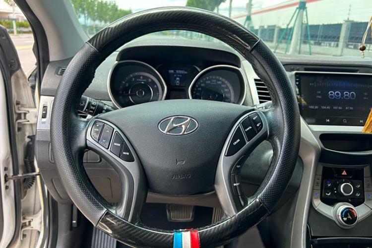 Used Hyundai Elantra 2015 1.6L Automatic Leading Model
