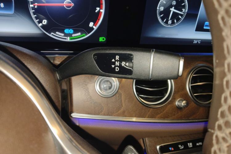 Used Mercedes-Benz E-Class 2019 E 260 L