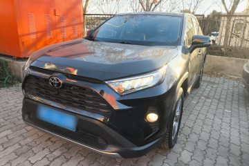 Used Toyota RAV4 2020 2.0L CVT Two-Wheel Drive Fashion Edition