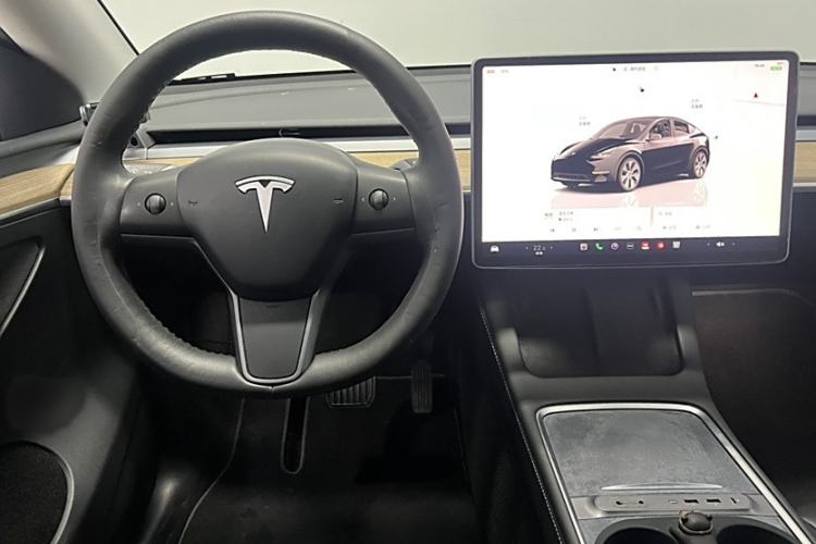 Used Tesla Model Y 2022 Rear-Wheel-Drive Version
