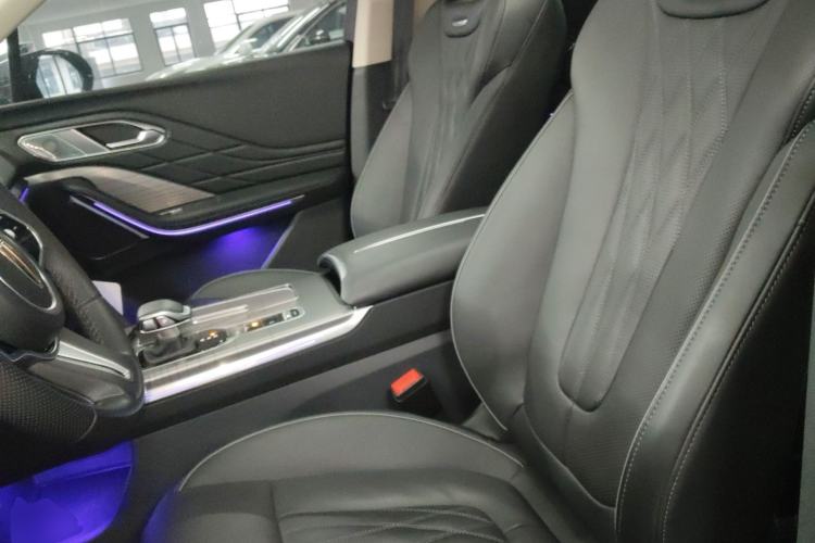 Used Hongqi HS7 PHEV 2024 2.0T PHEV Four-Wheel Drive Flagship Edition 7 Seats