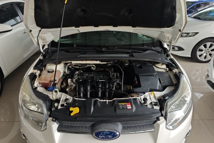 Used Ford Focus 2012 Sedan 1.6L Manual Fashion Edition
