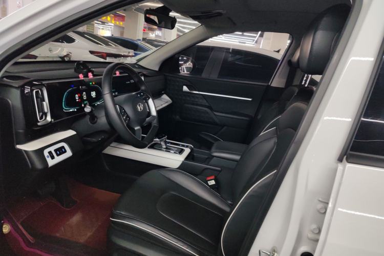 Used Hyundai ix35 2023 Musso 2.0L Deluxe Edition DLX
