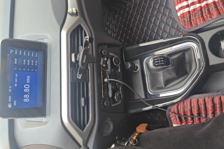 Used Dongfeng Fengon S560 2018 1.8L Manual Urban Model 7 Seats