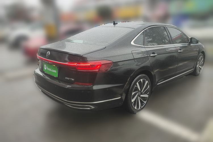 Used Volkswagen Passat 2022 330TSI Starry Luxury Edition
