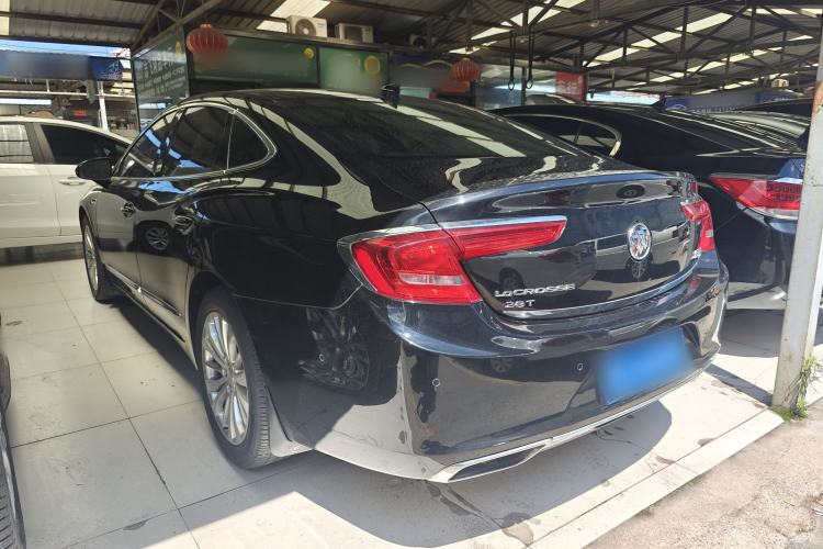 Used Buick LaCrosse 2018 28T Elite Edition
