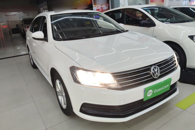 Used Volkswagen Lavida 2015 1.6L Automatic Fashion Edition