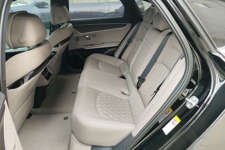 Used BYD Han 2025 EV with 701 km of Laser Radar-Enabled Intelligent Driving