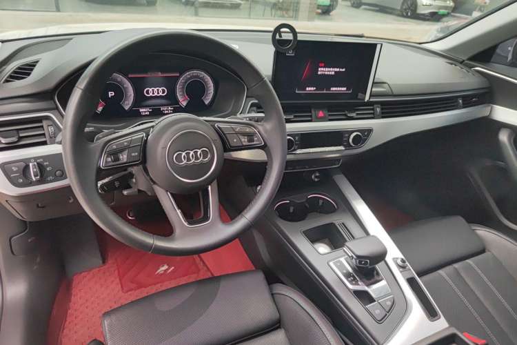 Used Audi A4L 2020 40 TFSI Luxury Dynamic Model
