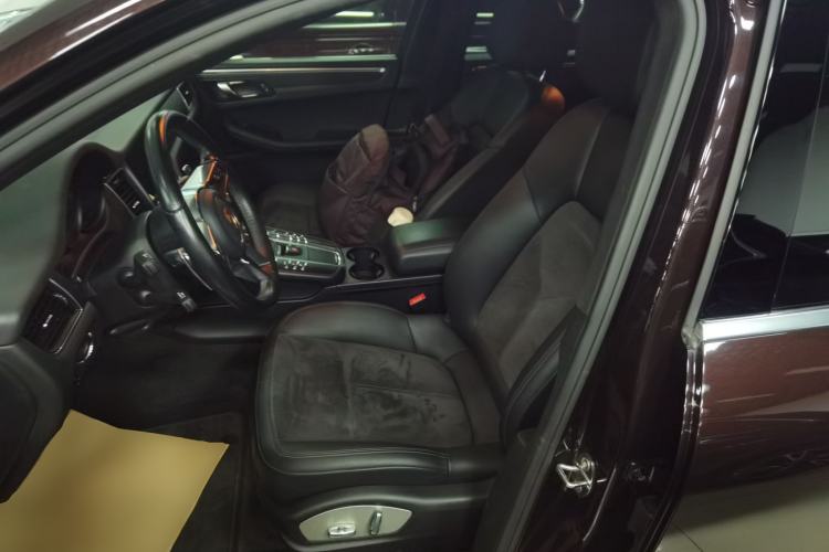 Used Porsche Macan 2017 Macan 2.0T
