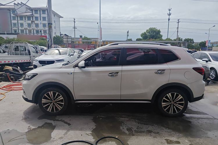 Used Roewe RX5 2019 20T Two-Wheel Drive Automatic 4G Connected Platinum Edition
