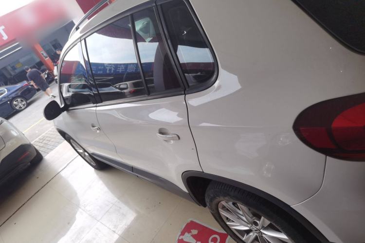 Used Volkswagen Tiguan 2017 300TSI Automatic Two-Wheel Drive Silk Road Luxury Edition
