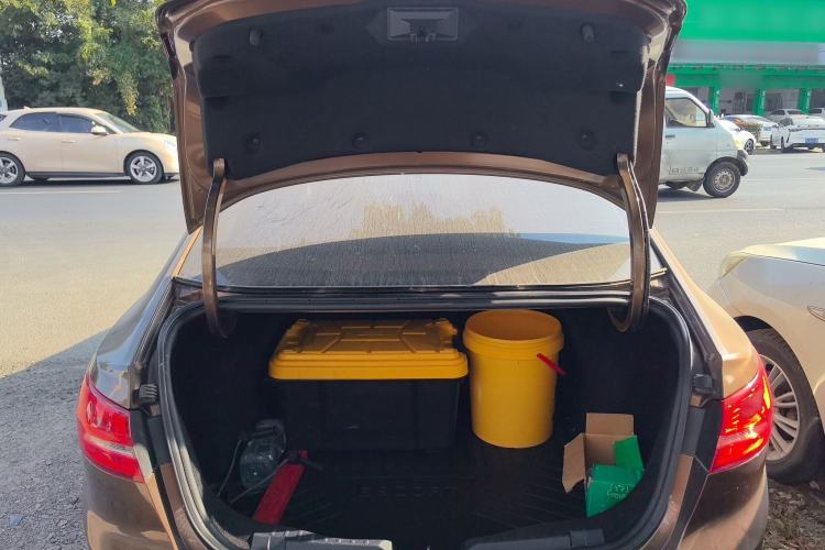 Used Ford Escort 2017 Happiness Edition 1.5L Automatic Fashion Version
