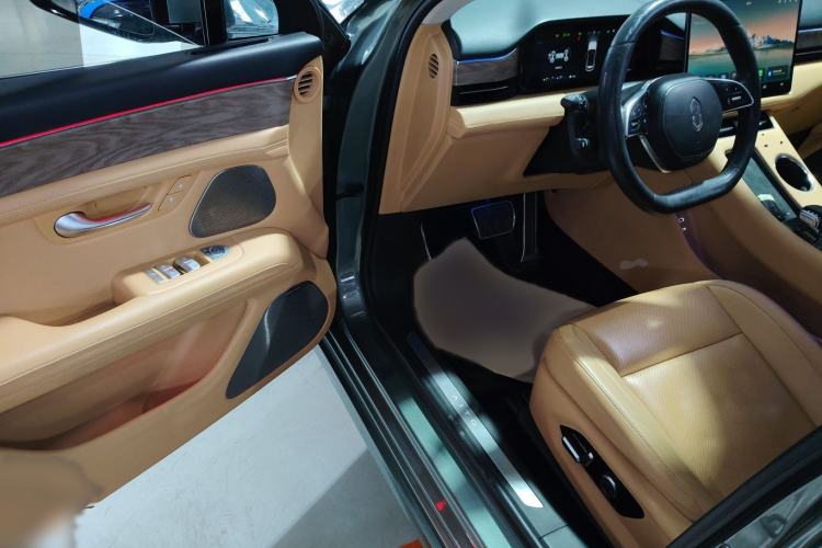 Used Hima AITO M5 2022 Extended-Range Four-Wheel Drive Performance Version
