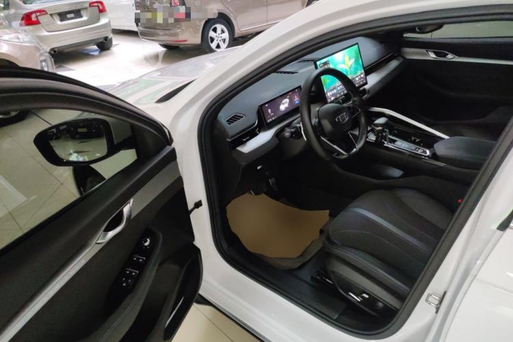 Used Geely Auto Preface 2025 Dongfang Yao 2.0TD Lanxing Edition
