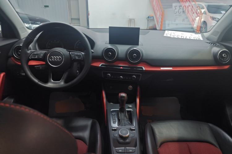 Used Audi Q2L 2018 35 TFSI Fashion Dynamic Version China V Emission Standard
