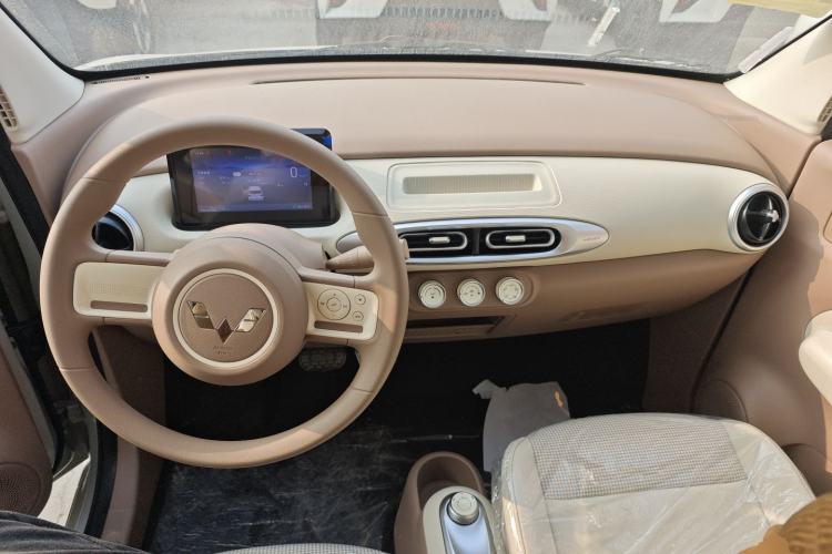 Used Wuling Hongguang MINIEV 2025 Four-Door Version Advanced Edition