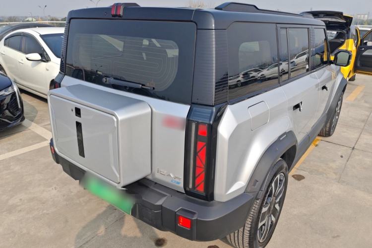 Used  03 2024 472km Four-Wheel Drive Long-Range Intelligent Advanced Version
