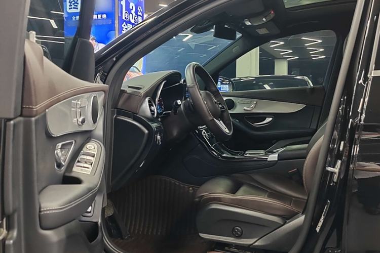 Used Mercedes-Benz GLC 2021 GLC 260 L 4MATIC Dynamic Edition
