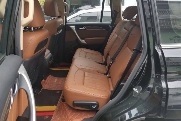 Used Haval H9 2015 2.0T Four-Wheel Drive Luxury 7-Seater
