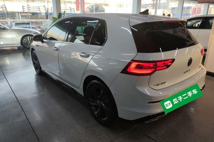 Used Volkswagen Golf 2023 Facelift 280TSI DSG R-Line Lite
