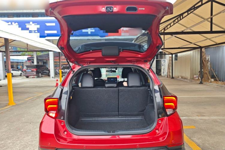 Used Toyota YARiS L Zhi Xuan 2020 X-Trail X 1.5L CVT Luxury Edition
