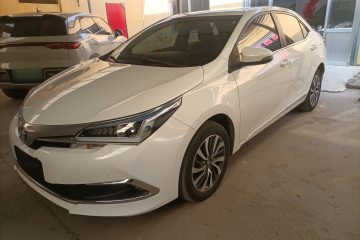Used Toyota Corolla 2016 Dual-Engine 1.8L E-CVT Elite Edition
